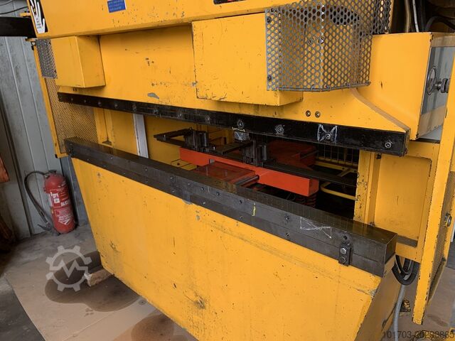 Prasa krawędziowa cnc COLLY 502/A