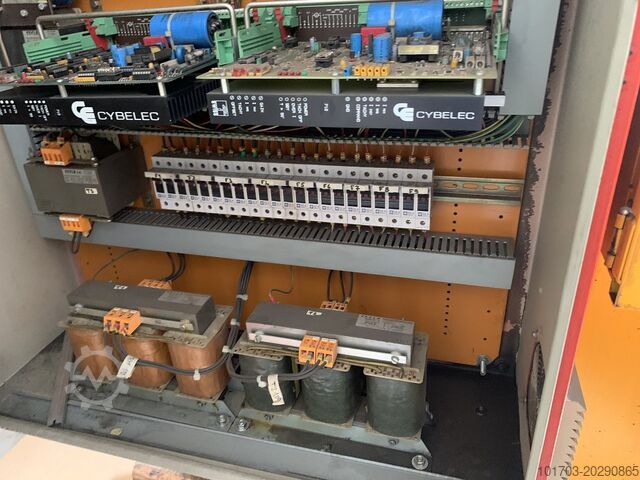 Prasa krawędziowa cnc COLLY 502/A