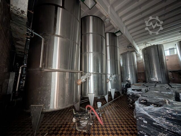 Tanque de armazenamento STROJOBAL 