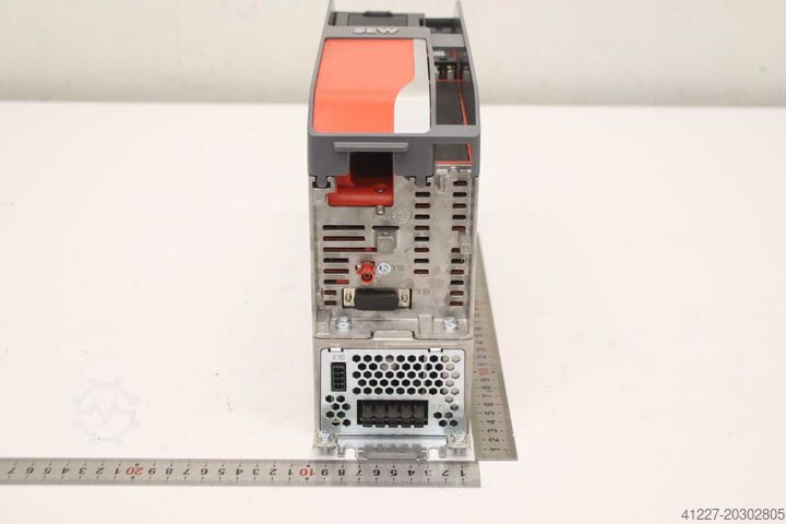 Frekvensomformer 0,55 kW SEW Eurodrive MDX91A-0020-5E3-4-XXX