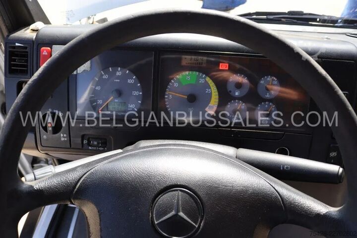 Minibus Mercedes-Benz Vario / 813D / Euro 5 / 8,5m