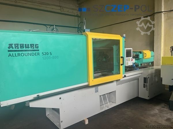 Enjeksiyon kalıplama makinesi Arburg 520S 1300-800