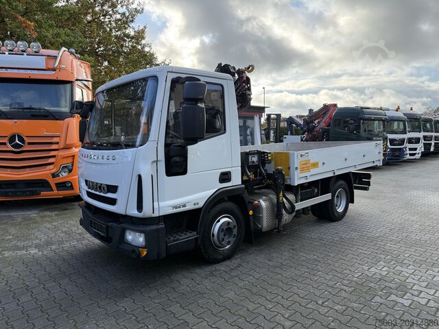 Furgão com grua montada em camião Iveco EuroCargo 75E16 Kran Hiab 055-2