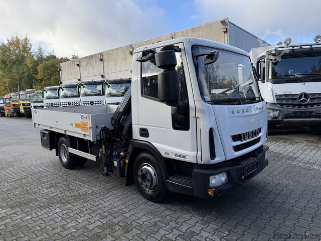 Furgão com grua montada em camião Iveco EuroCargo 75E16 Kran Hiab 055-2