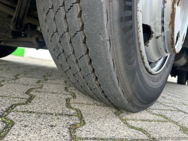 Transporter mit Pritsche & Plane MERCEDES-BENZ Atego 818 / LBW / Klima