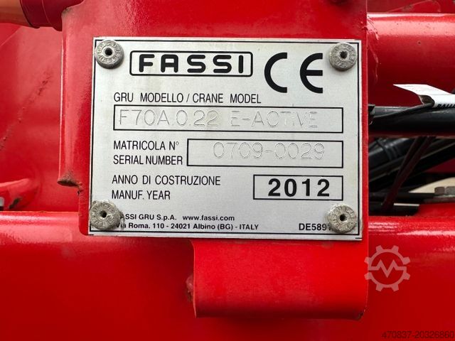 Tre-vejs tippevogn IVECO ML 80E 22  K/ Fassi F 70 + Funk / Meiller