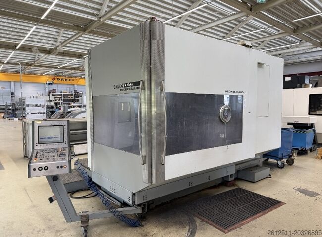 Universal machining center Deckel Maho DMG MORI DMU 125 P