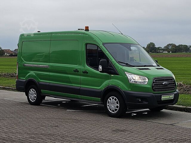 Stationvogn med højt tag FORD TRANSIT 2.0 L3H2 Navi Euro6 AC!