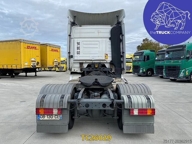 Estándar-SZM Mercedes-Benz Actros 1844