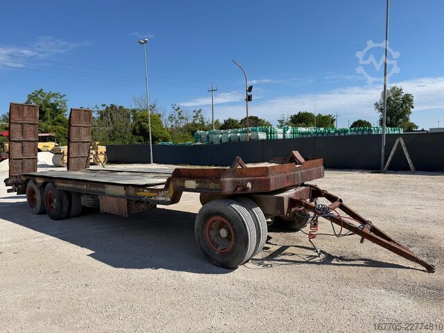 Semirimorchio ribassato per il trasporto di macchine edili CTC RP26S