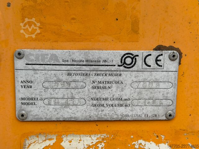 Autopompa per calcestruzzo Astra HD7 84.42