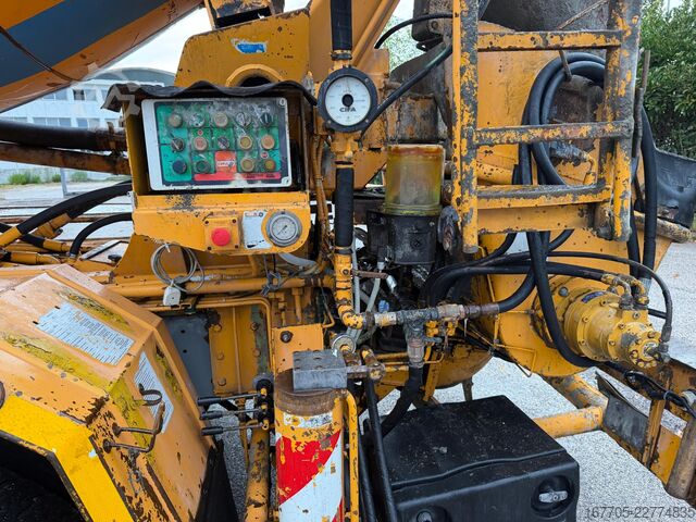 Autopompa per calcestruzzo Astra HD7 84.42