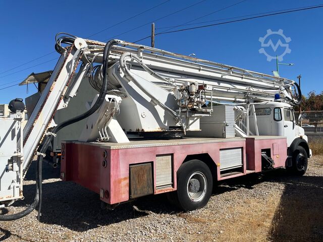 Camion dei pompieri  Mercedes