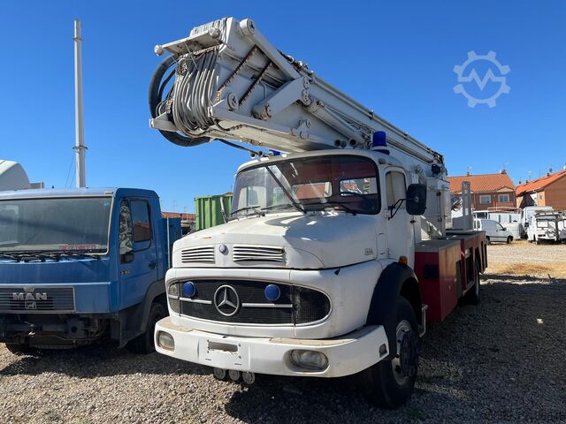 Camion dei pompieri  Mercedes