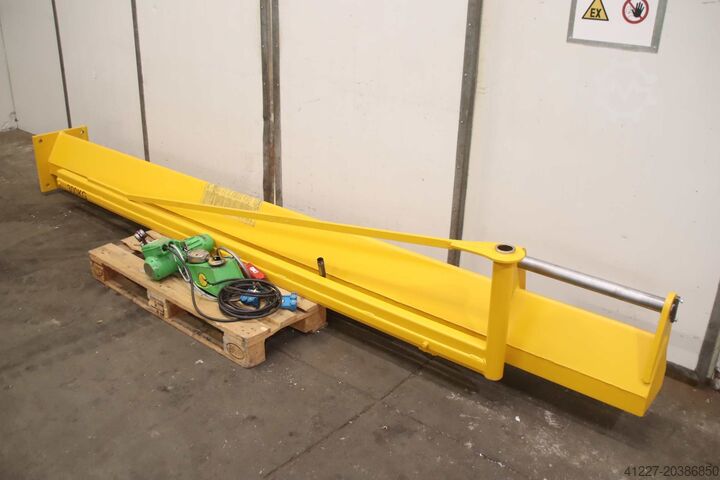 Stubni zglobni kran, raspon 3,1 m / 300 kg Demag/Stahl SK