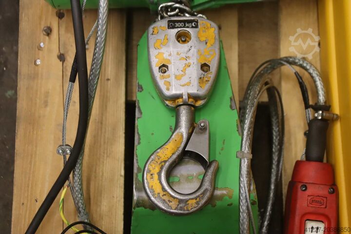 Stubni zglobni kran, raspon 3,1 m / 300 kg Demag/Stahl SK