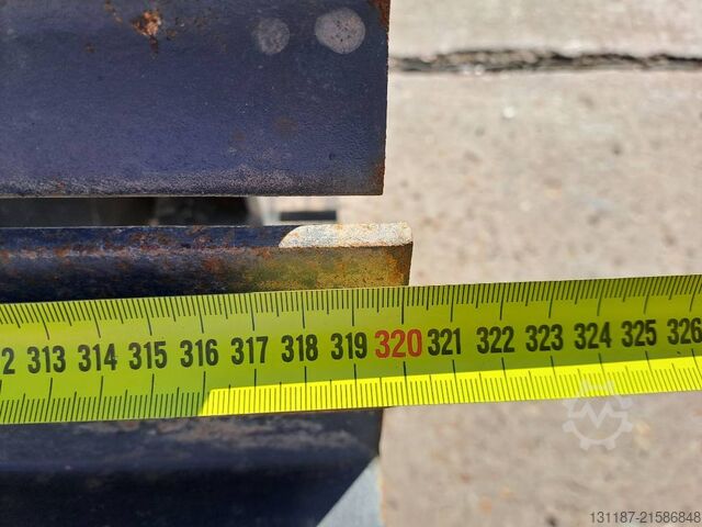 Crawler excavator Develon DX300LC-7M