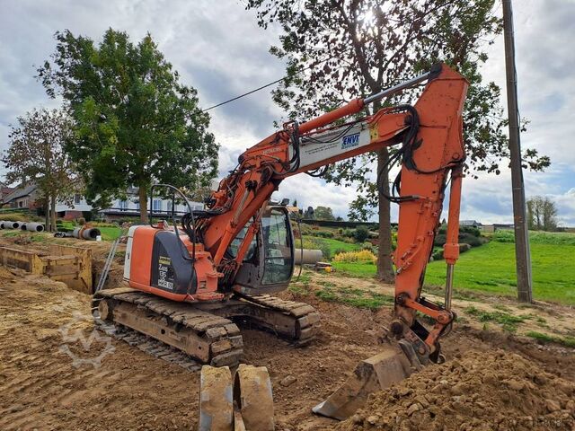 Crawler excavator Hitachi ZX135US