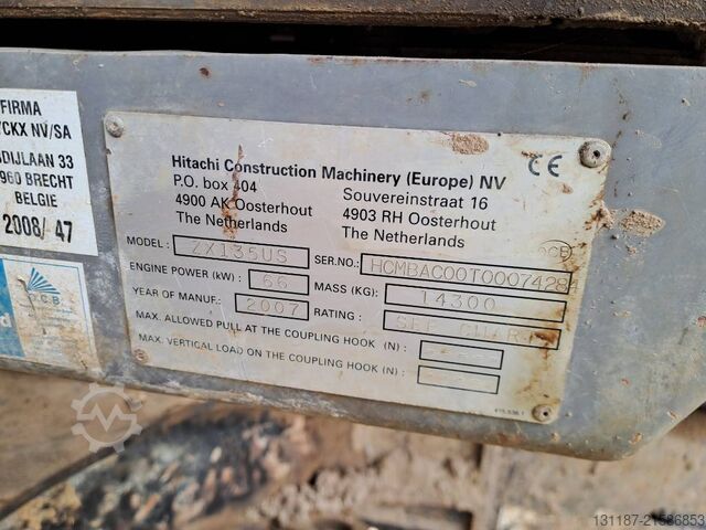 Crawler excavator Hitachi ZX135US