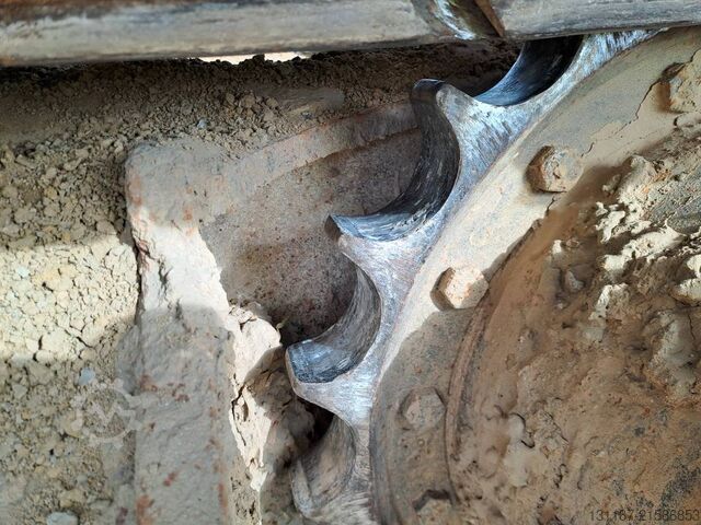 Crawler excavator Hitachi ZX135US