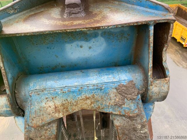 Loader/unloader  Verstegen 11M³ Clamshell Grab