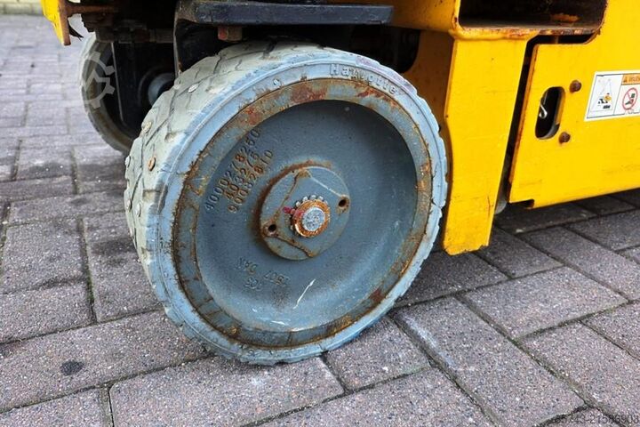 Podnośnik nożycowy Haulotte Optimum 8 Electric, 7.77m Working Height, 230kg Ca