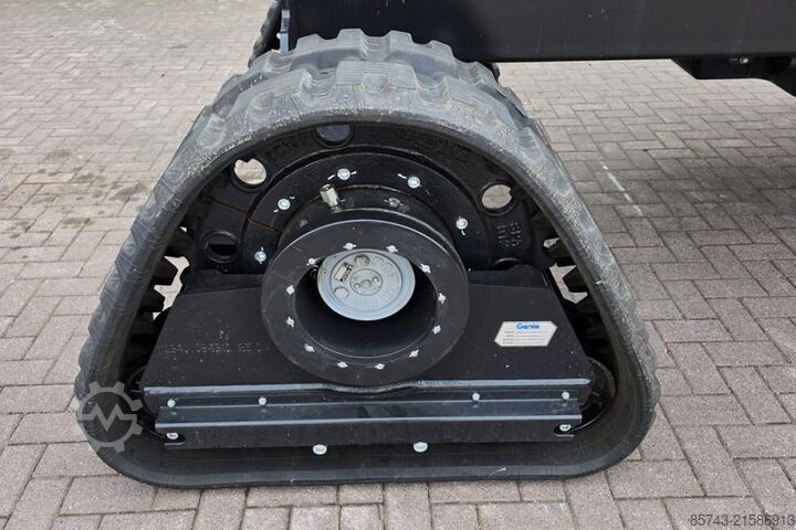 Platforma teleskopowa Genie S-80J Trax Valid inspection, *Guarantee! Diesel, 4