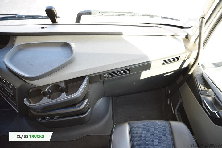 Standard tractor unit VOLVO FH 500 Globetrotter XL, Side Skirts