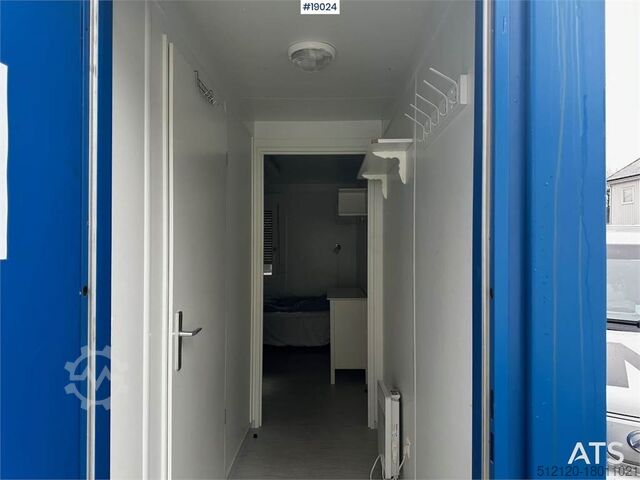 Modulbyggd containerbroms Modulbygg containerbrakke