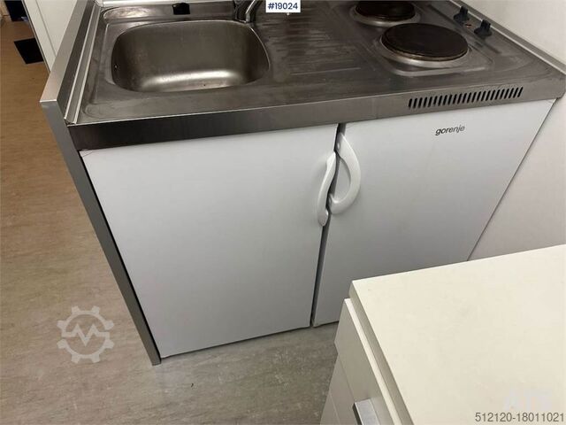 Modulbyggd containerbroms Modulbygg containerbrakke