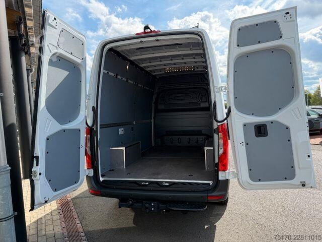 Stationwagen met hoog dak Mercedes-Benz Sprinter 317 CDI 9G 3665 AHK3,5to Schwingsitz