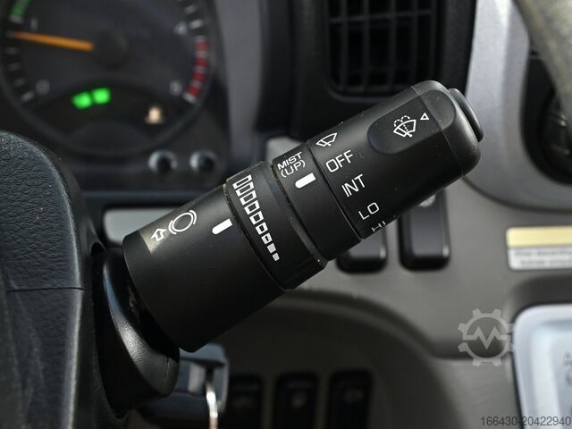 Furgon Mitsubishi Fuso Canter