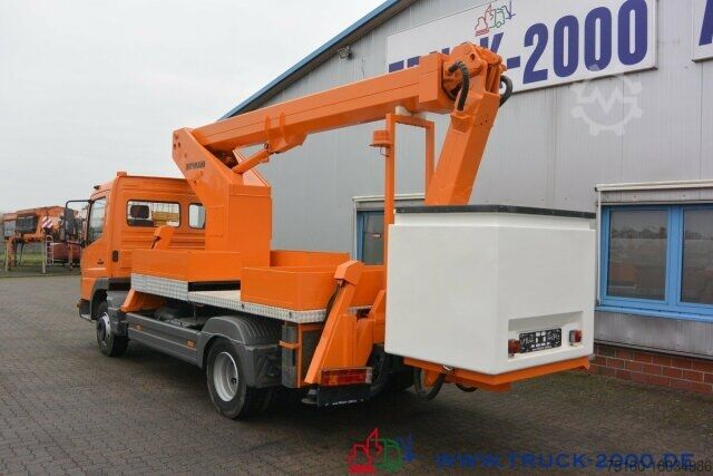 Panelvan Mercedes-Benz Atego 815 Ruthmann T170 17m seitl. Auslage 12m