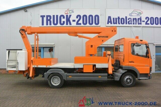 Panelvan Mercedes-Benz Atego 815 Ruthmann T170 17m seitl. Auslage 12m