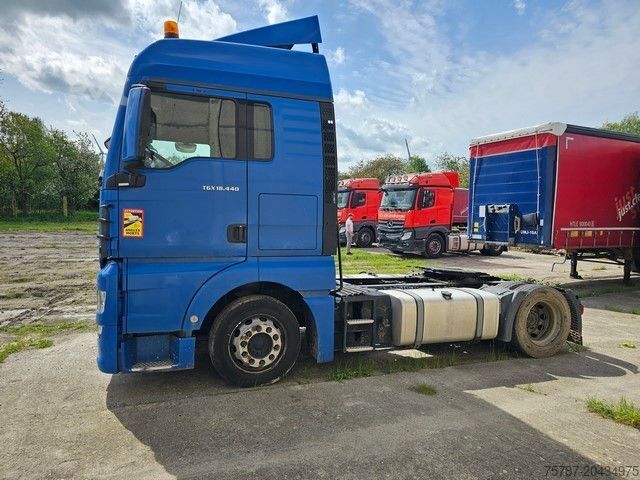 Volume trekker MAN 18.440 TGX LL, Retarder, 2 Tanks, Euro 6