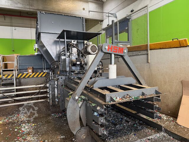 Automatic baling press HSM VK 4812P HSM VK 4812P