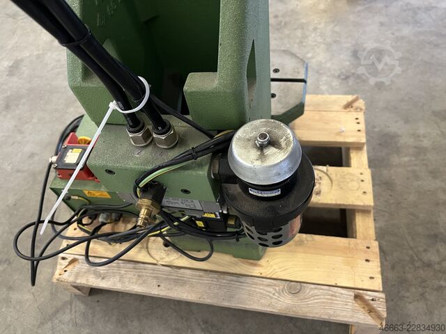 Pneumatisk presse med tohåndsbetjening Schmidt 32KN