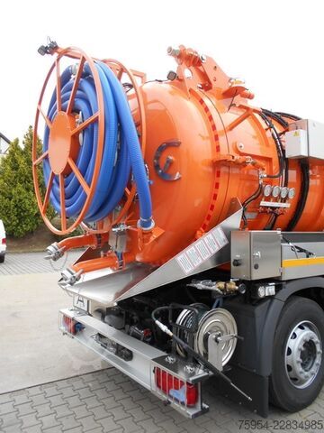 Vakuumtanktankvogn MAN TGM 26.320 6x2-4 BL / Faros 14/1 piston