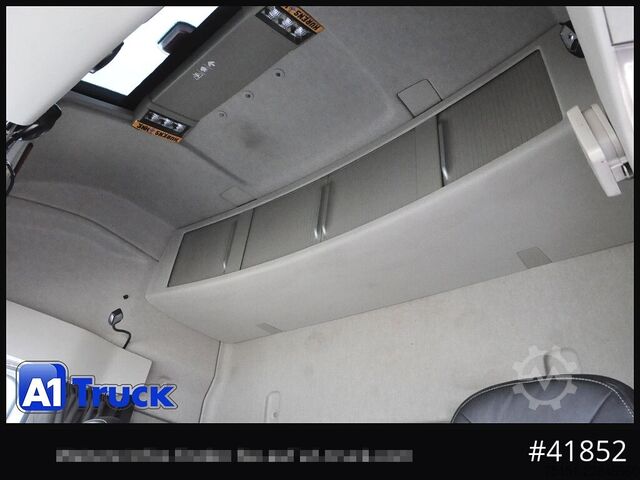 Cap tractor standard VOLVO FH 500 XL, Hydraulik Navi, Leder, Standklima Airbrush, Show Truck
