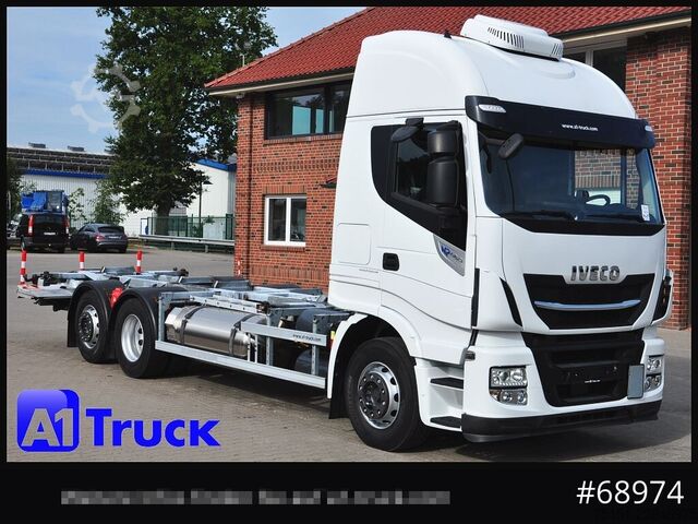 Lastbil med utbytbar kaross IVECO AS260SY-46 BDF LNG LBW Lenkachse Steering