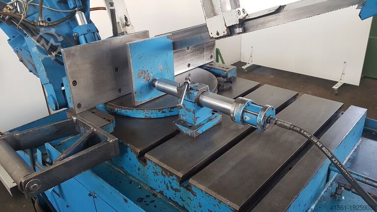 Hydr. horiz. Gehrungsbandsägemaschine JAESPA Concept 330 GTH