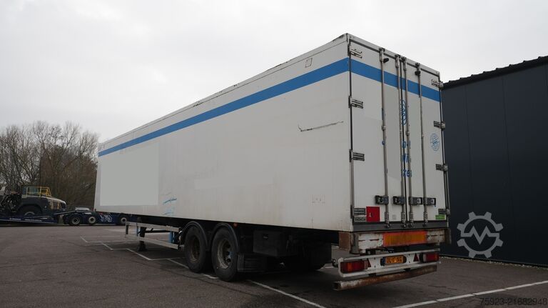 Rimorchio della piattaforma LAG Closed box trailer