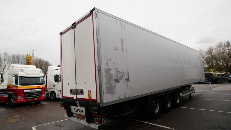 Trasporto refrigerato/congelato LAMBERET 3 Axle frigo trailer with CARRIER VECTOR 1950 M...