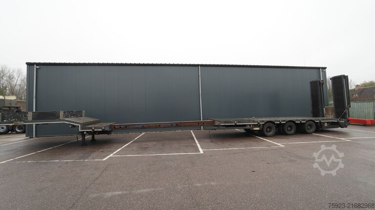 Caricatore semi basso Nooteboom Semi low loader trailer