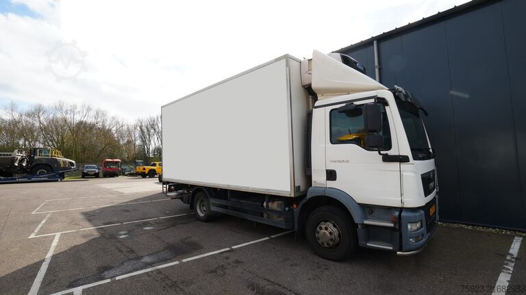 Trasporto refrigerato/congelato MAN TGM 12.250 frigo