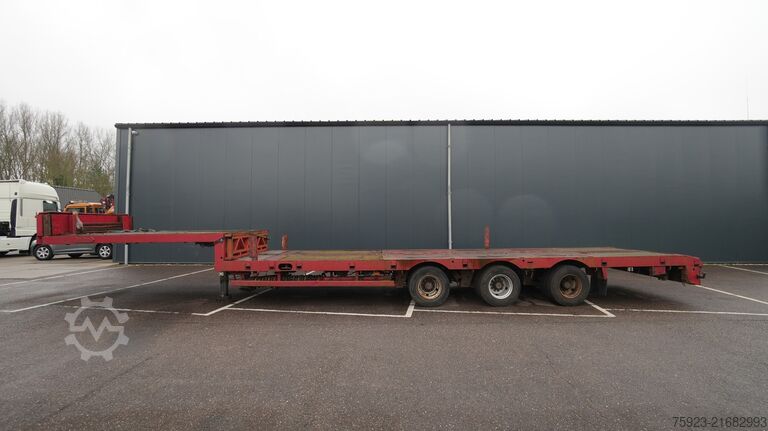 Caricatore semi basso Nooteboom 3 axle semi low loader extendable