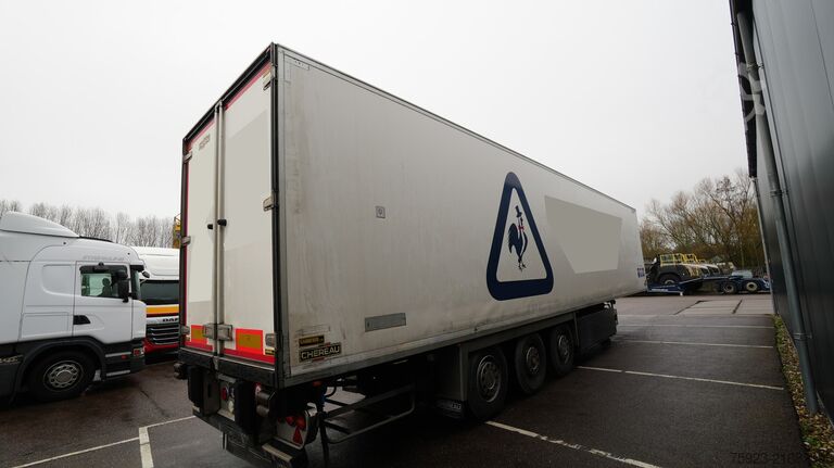 Trasporto refrigerato/congelato Chereau 3 Axle frigo trailer with THERMO KING SLX 300