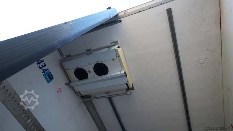Trasporto refrigerato/congelato LAMBERET 3 Axle frigo trailer Carrier Vector 1950 Bi-Temp