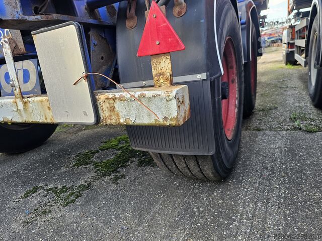 Transport af containere MKF METALLBAU CS 20 / STEEL SUSPENSION/ ROR DRUM.