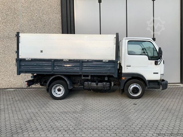 Speciális rendeltetésű teherautó Nissan NT400 Cabstar